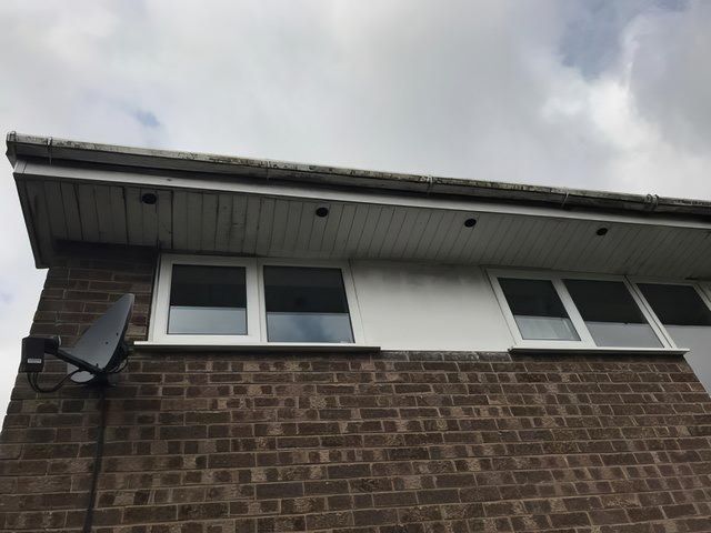 Fasci and Soffit Cleaning Before