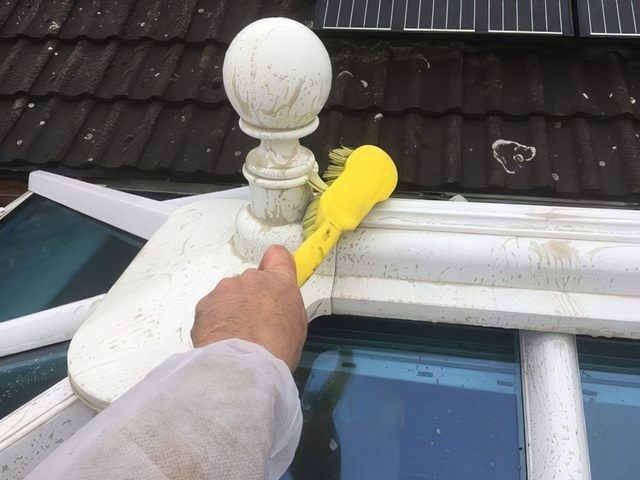 images/conservatory/slider/conservatory-cleaning-4-kireth-ai.jpeg